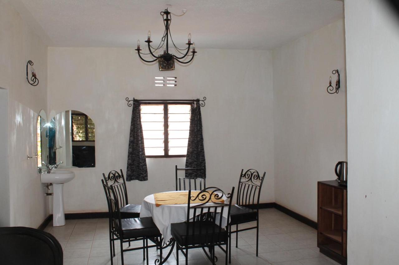Impala Safari Lodge Voi المظهر الخارجي الصورة