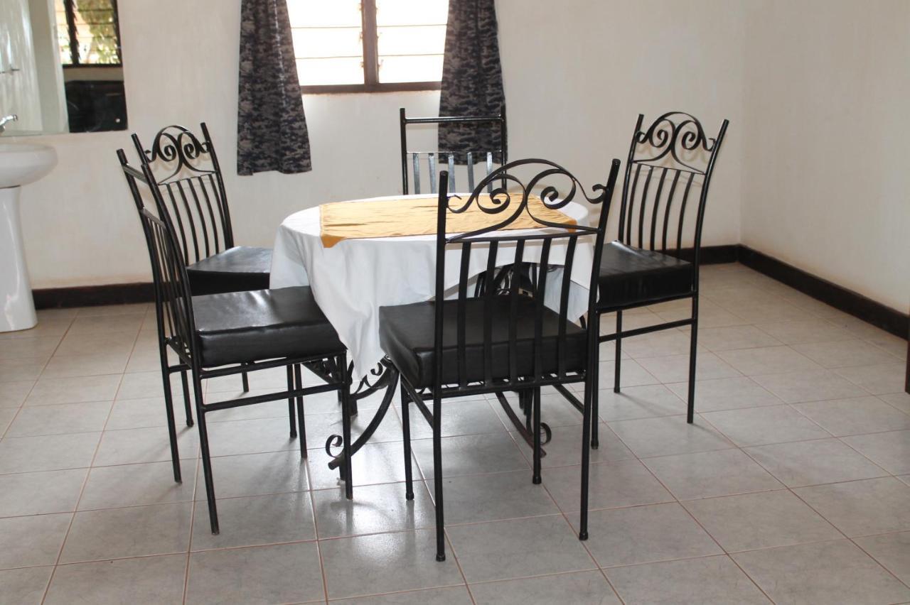 Impala Safari Lodge Voi المظهر الخارجي الصورة